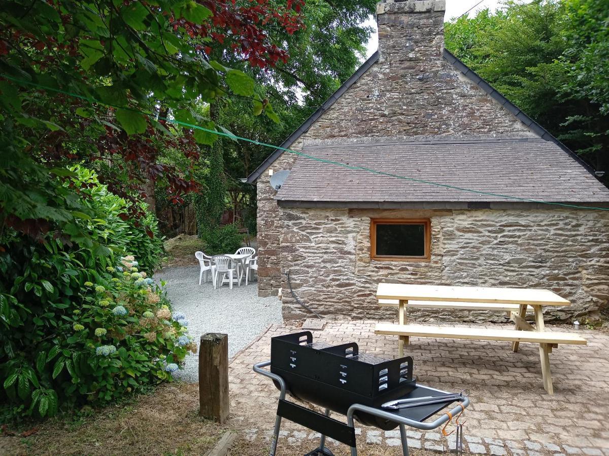 Character Breton Cottage Carhaix-Plouguer Extérieur photo