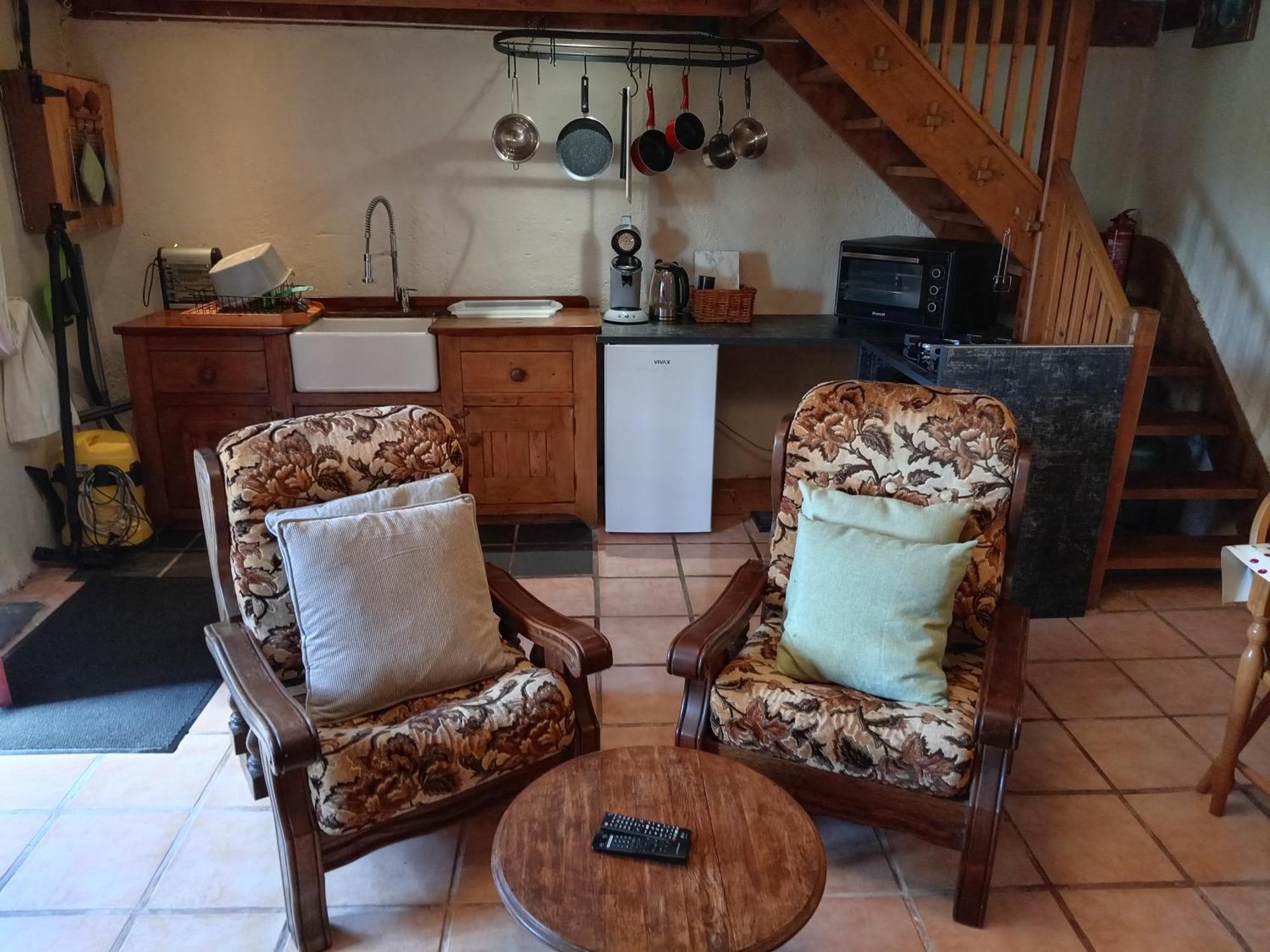 Character Breton Cottage Carhaix-Plouguer Extérieur photo