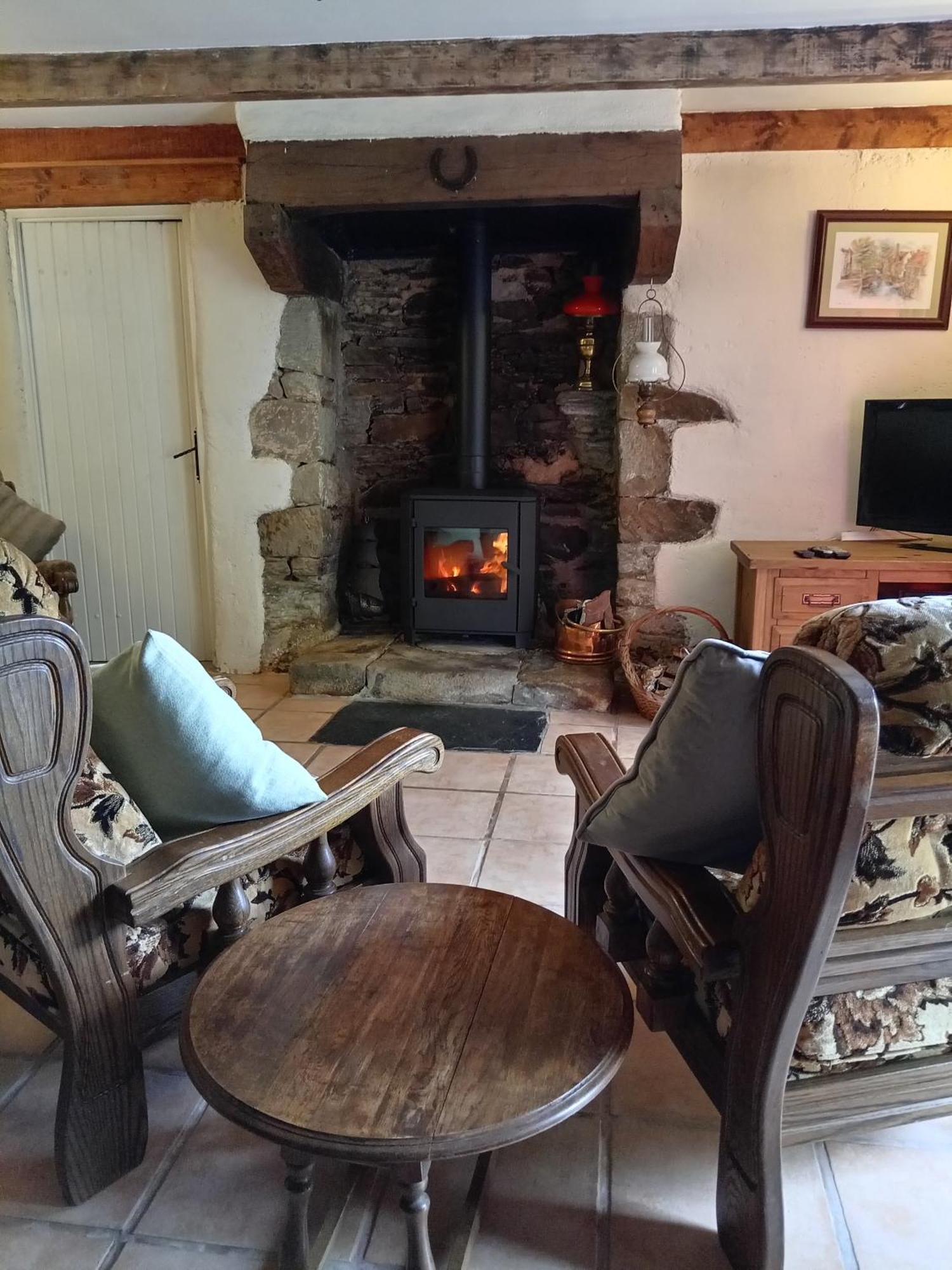 Character Breton Cottage Carhaix-Plouguer Extérieur photo